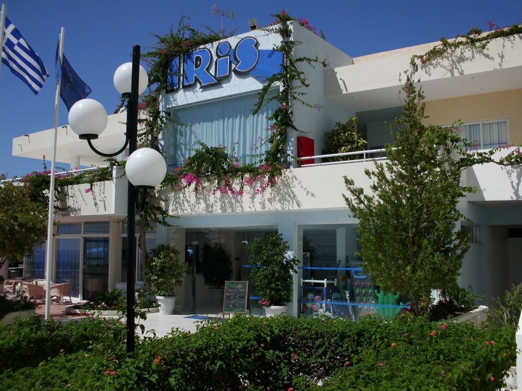 Iris Hotel Afantou Dış mekan fotoğraf