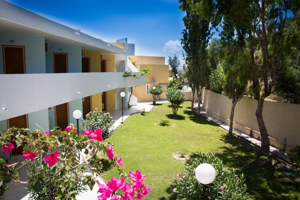 Iris Hotel Afantou Dış mekan fotoğraf