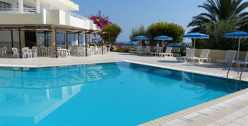 Iris Hotel Afantou Dış mekan fotoğraf