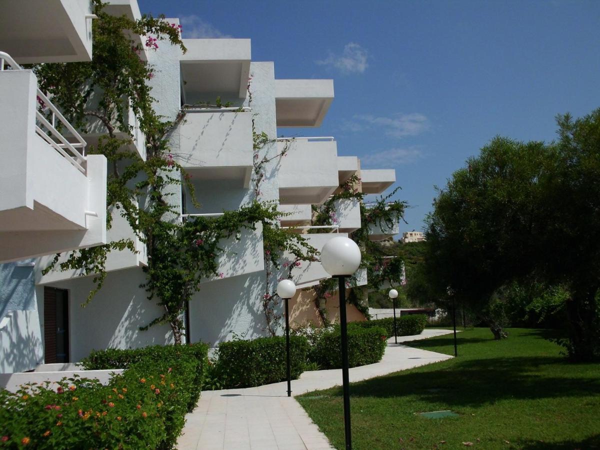 Iris Hotel Afantou Dış mekan fotoğraf