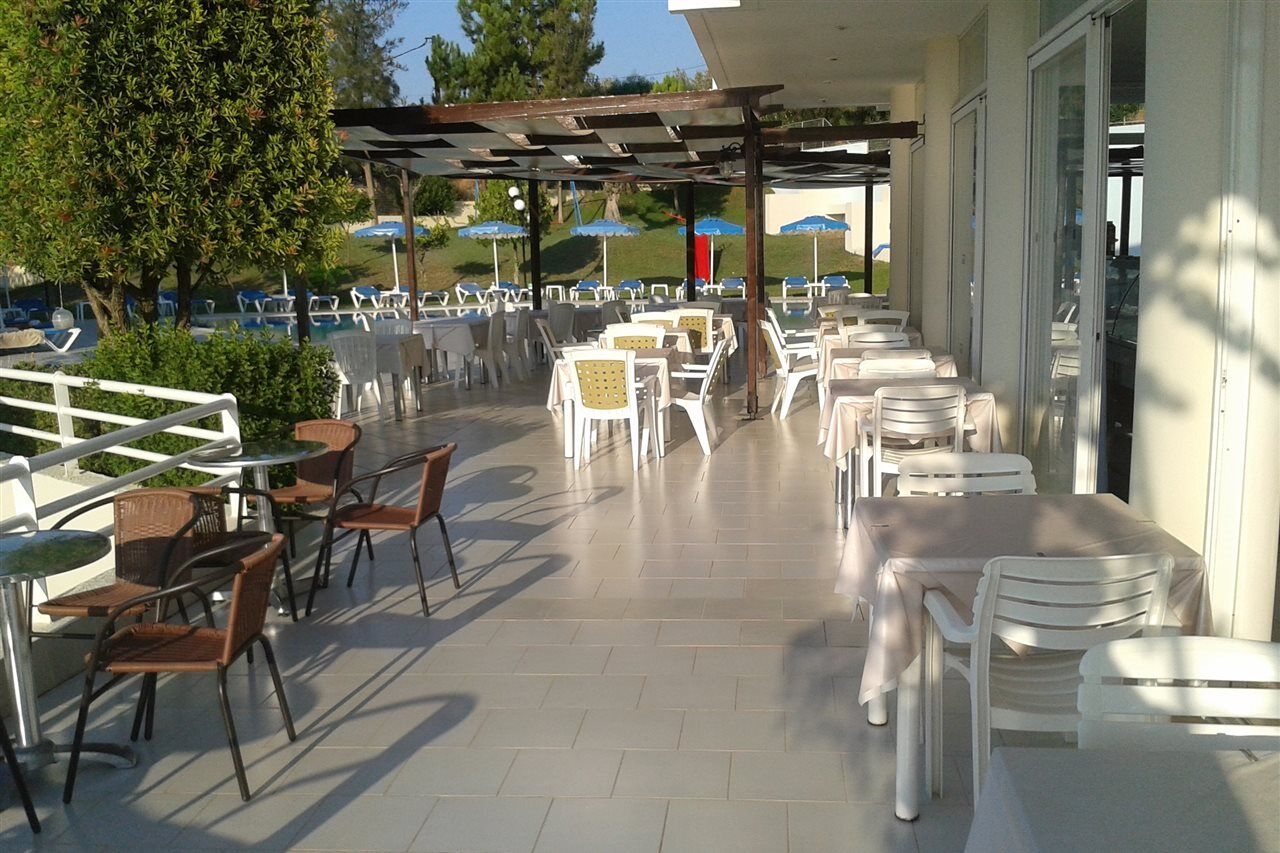 Iris Hotel Afantou Dış mekan fotoğraf